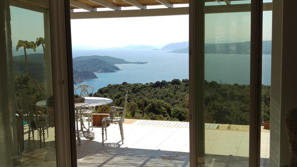Luxury Villa In Kechria Экстерьер фото